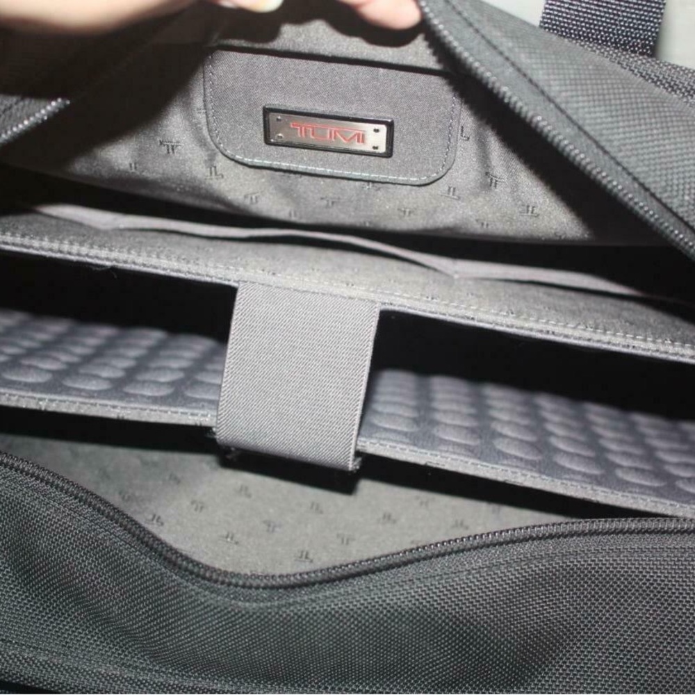 Tumi Alpha Nylon Computer Portfolio Briefcase Bag - image 3